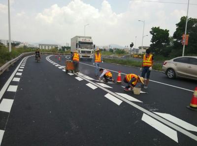 交通設(shè)施產(chǎn)品